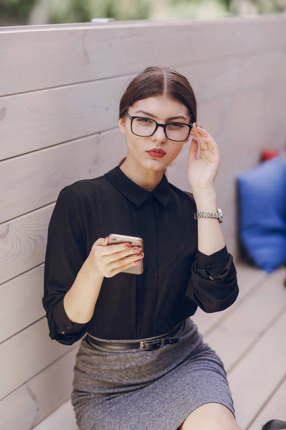 beautiful brunette with glasses - Foto, afbeelding