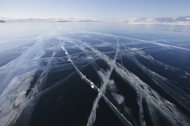 Cracks in ice. Lake Baikal. Winter landscape - Foto, Imagen