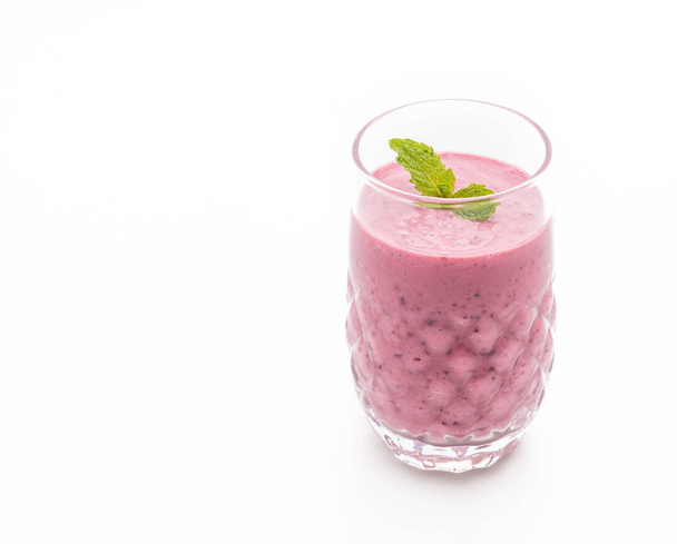 mixed berries with yogurt smoothies - Foto, Imagem