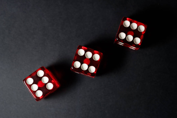 Red Sic Bo gokken dobbelstenen - Foto, afbeelding