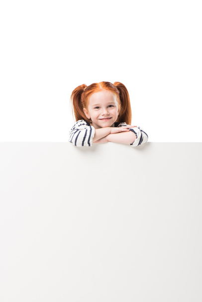 boş afiş ile küçük kız - Fotoğraf, Görsel