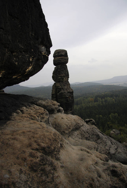 rotsen Schrammsteine en Falkenstein/Harz - Foto, afbeelding