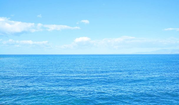 クシャダスのエーゲ海 - 写真・画像