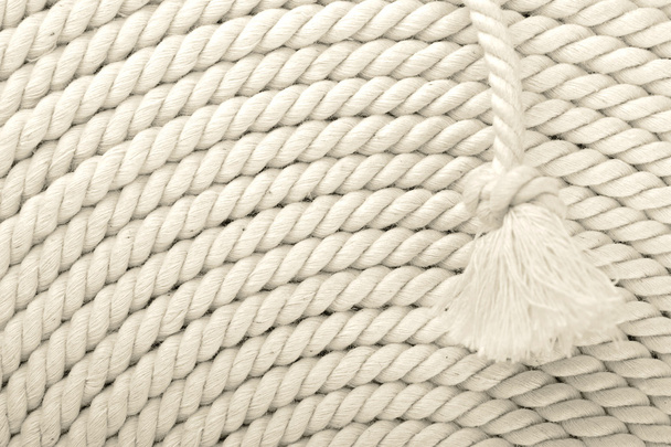 White coiled rope. - 写真・画像
