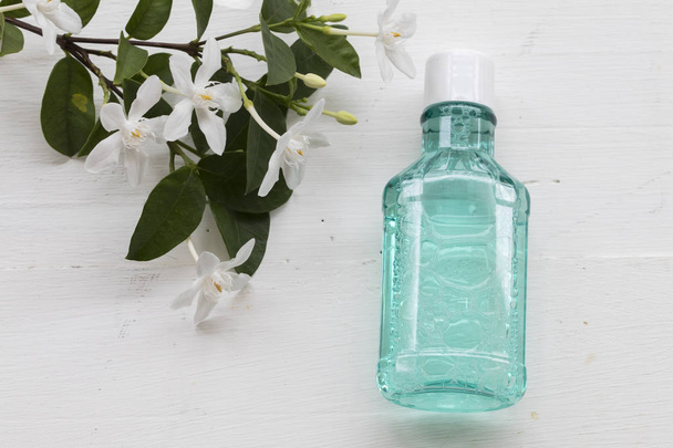 mouthwash for healthy care oral cavity from nature on white - Photo, Image