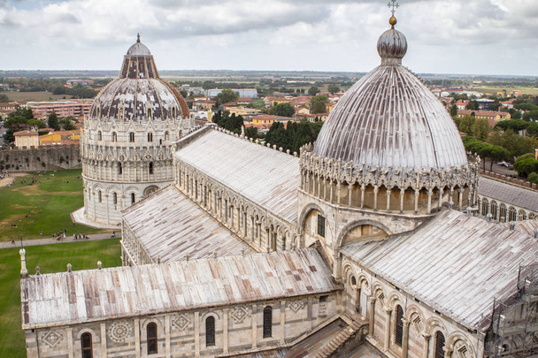 Cathedral of Pisa. The Piazza dei Miracoli (Piazza del Duomo) - Zdjęcie, obraz