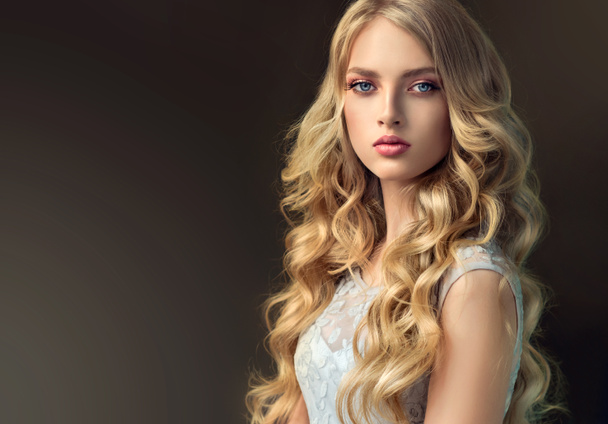 Blonde fashion  girl with curly hair  - Photo, Image
