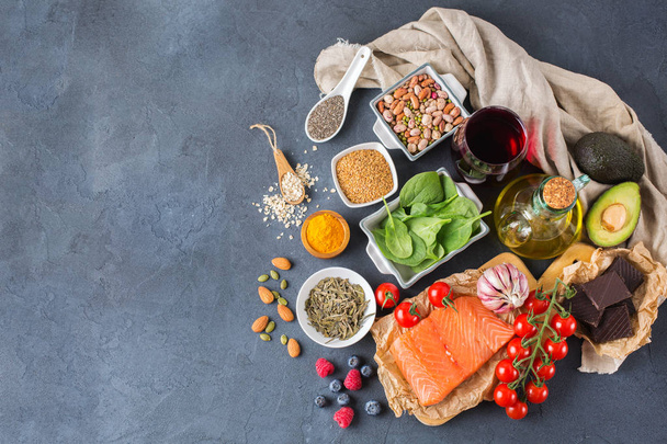 Assortiment d'aliments sains à faible taux de cholestérol
 - Photo, image