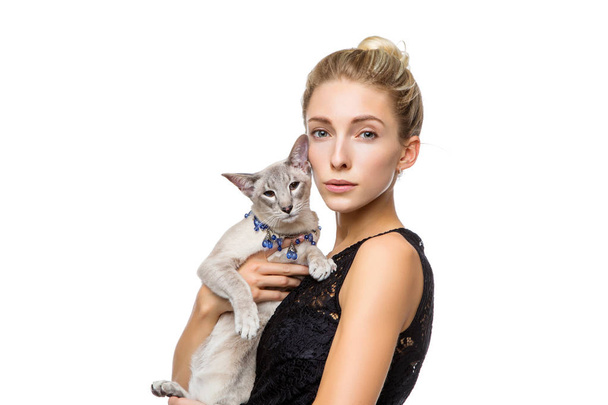 girl with oriental siam cat - Fotoğraf, Görsel