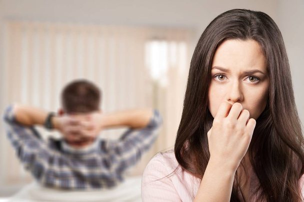 Young couple in quarrel at home - Foto, Imagen