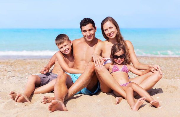 Happy family on vacations - Foto, imagen