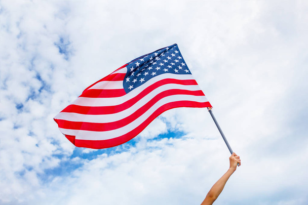 アメリカの旗の背景、独立記念日、7 月 4 番目のシンボルします。 - 写真・画像