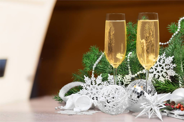Champagne glasses  with Christmas decorations  - Foto, imagen