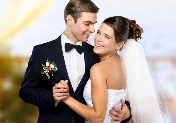 young wedding couple - Fotografie, Obrázek
