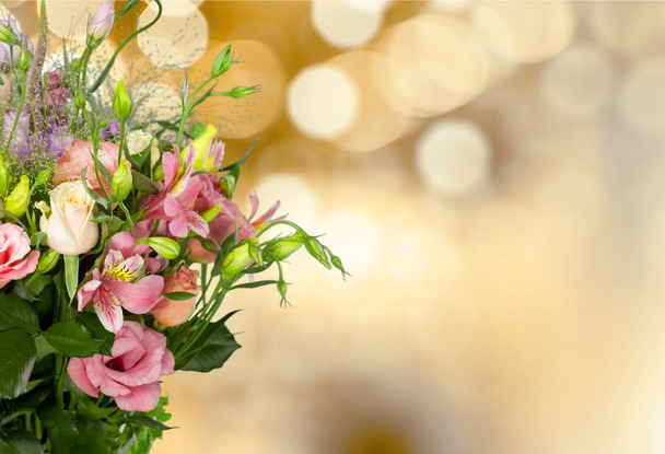 Beautiful Lilies Flowers Bouquet   - Photo, Image
