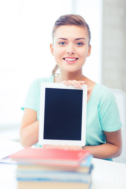 smiling student girl with tablet pc - Фото, изображение