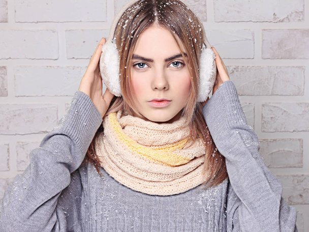 Beauty girl, winter style - Foto, imagen