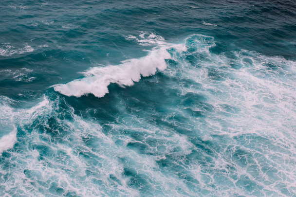 foamy ocean waves  - Fotoğraf, Görsel