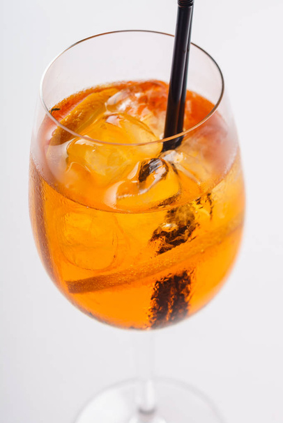 summer cocktail in glass  - Φωτογραφία, εικόνα