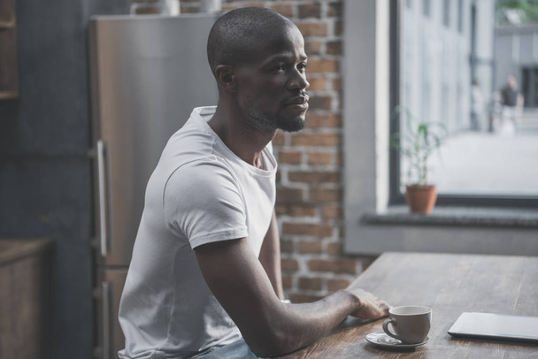 african american man with coffee  - Zdjęcie, obraz
