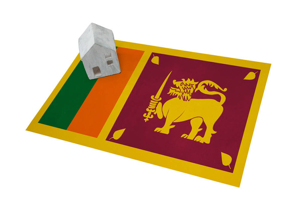 Μικρό σπίτι σε μια σημαία - Σρι Λάνκα - Φωτογραφία, εικόνα