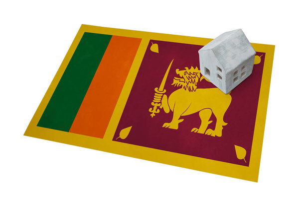 Piccola casa su una bandiera - Sri Lanka
 - Foto, immagini