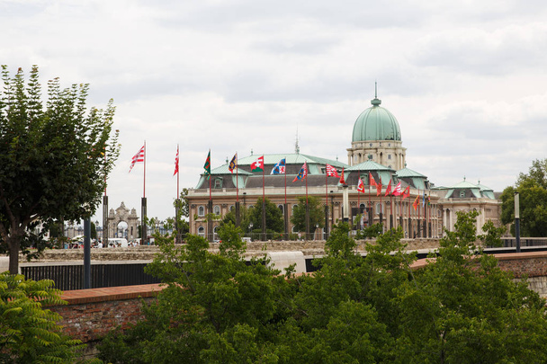 Le bâtiment de la Galerie nationale dans le château de Buda, Budapest - Photo, image