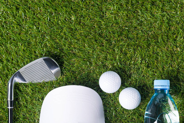 Set of golf on a background of green grass - Foto, afbeelding
