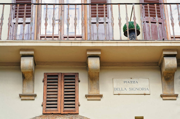Cartel calle Piazza della Signoria en pared Florencia
 - Foto, imagen
