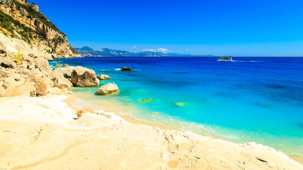 Красиві Кала Goloritze на Сардинії - Фото, зображення