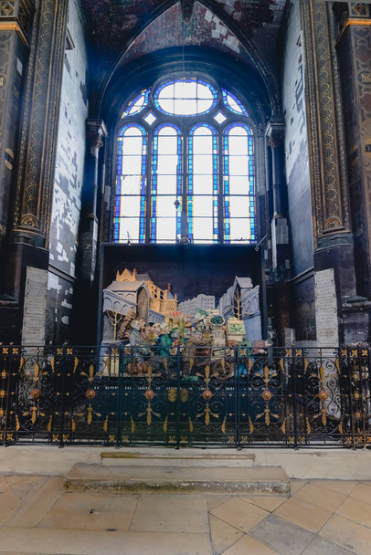 PARIS, FRANCE - CIRCA JUNE 2017: gothic interior inside The Church of St Eustache in Le Marais district in Paris on a sunny day, France in June 2017. - Fotó, kép