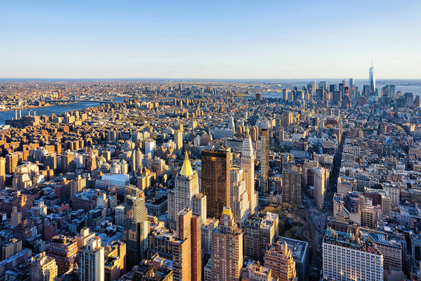 Luftaufnahme der Skyline in der Innenstadt von lower manhattan nyc america - Foto, Bild