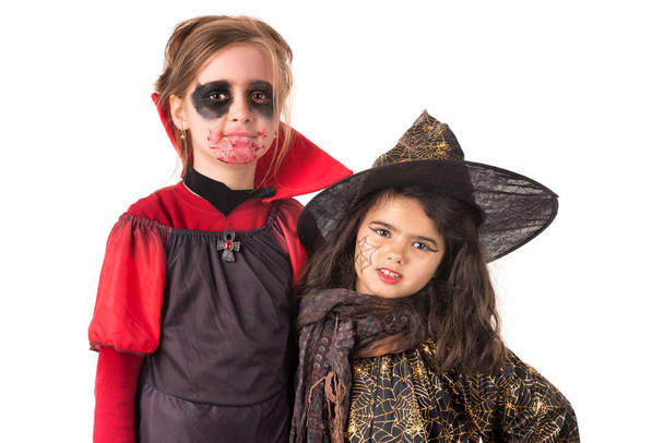 Lapset Halloweenina
 - Valokuva, kuva