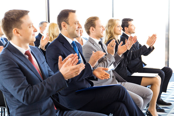 Business audience applaud at training - Фото, изображение