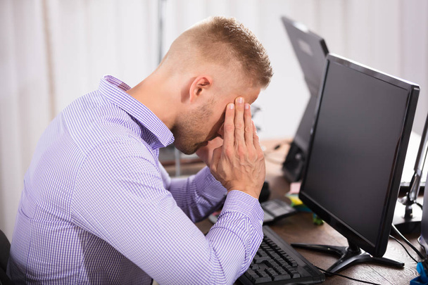 Businessman Suffering From Headache - Фото, зображення