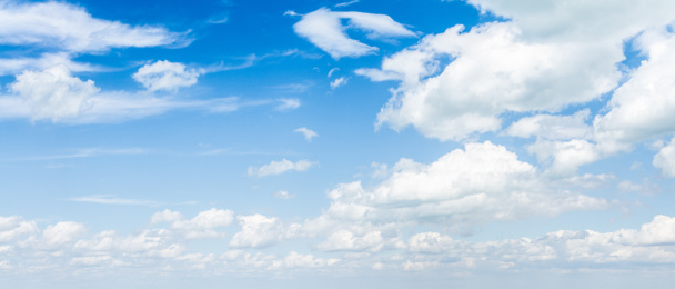 Голубое небо и облака - Фото, изображение