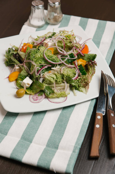 新鮮な野菜サラダ - 写真・画像