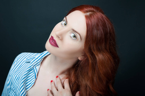 Portrait of fashionable model with red hair - Fotografie, Obrázek