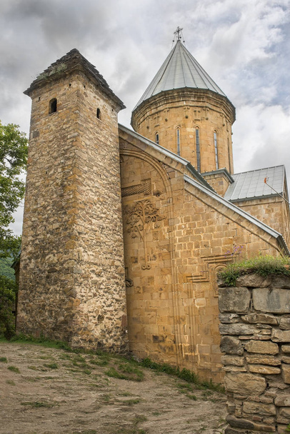 church of the Mother of God in Ananuri fortress in Georgia - Foto, imagen