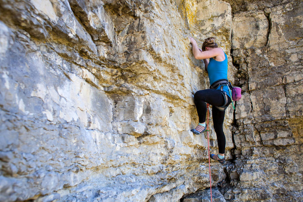 chica escalador de roca
 - Foto, Imagen