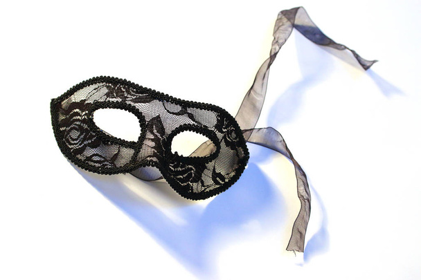 Primer plano de una máscara de carnaval de encaje
 - Foto, imagen