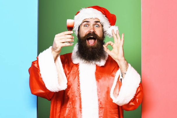smiling bearded santa claus man - Фото, зображення