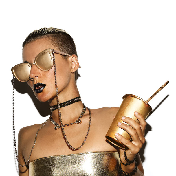 Sexy Model Swag Luxury style. Gold Party. Gold glasses. - Valokuva, kuva
