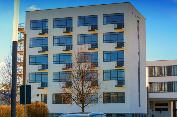 O Bauhaus em Dessau
  - Foto, Imagem