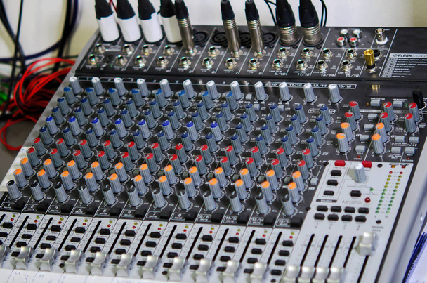 Audio mix teller - Foto, afbeelding