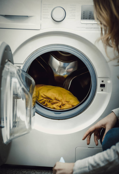 Prepering clothes wash. - Foto, Bild