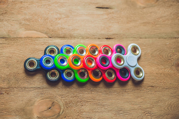 Colored fidget spinners  - Foto, afbeelding