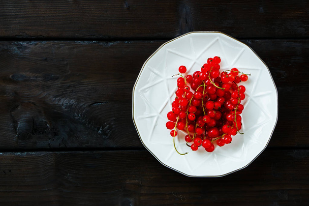 Fresh red currant - Φωτογραφία, εικόνα