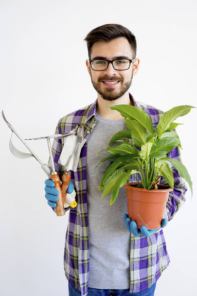 Jardinier masculin avec outils
 - Photo, image