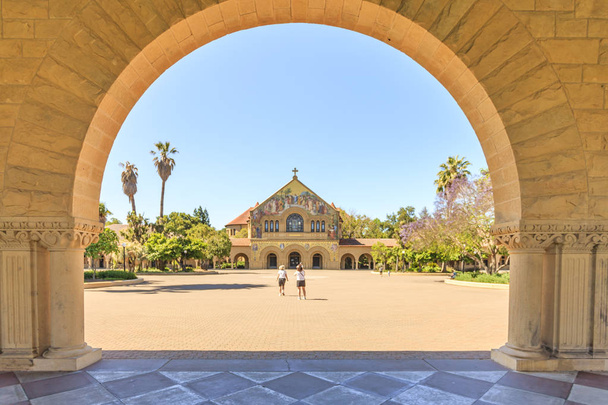 Università di Stanford a Paolo Alto
 - Foto, immagini